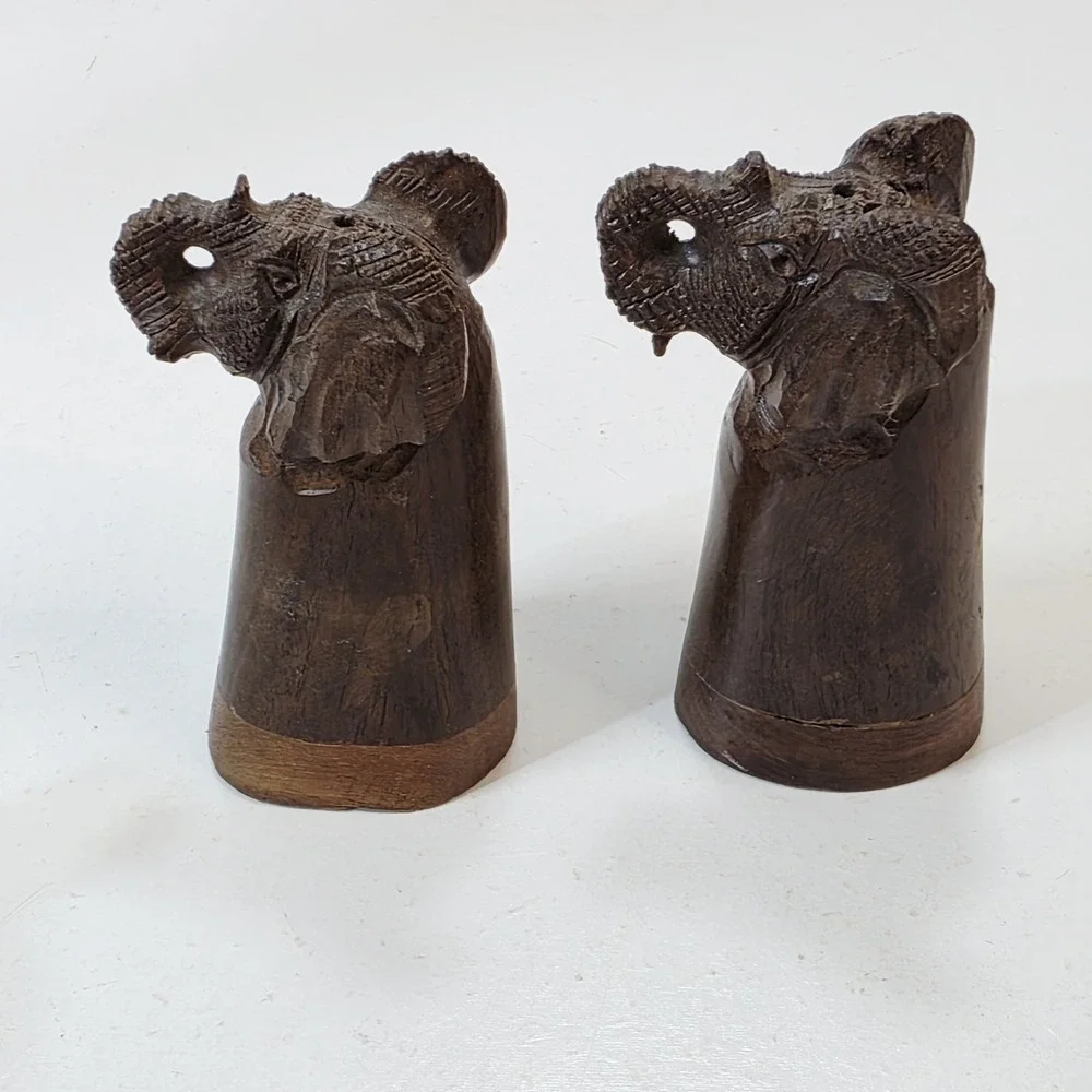 Vintage Wooden Hand Carved Wood Elephant Salt And Pepper Shakers 2.75 inch